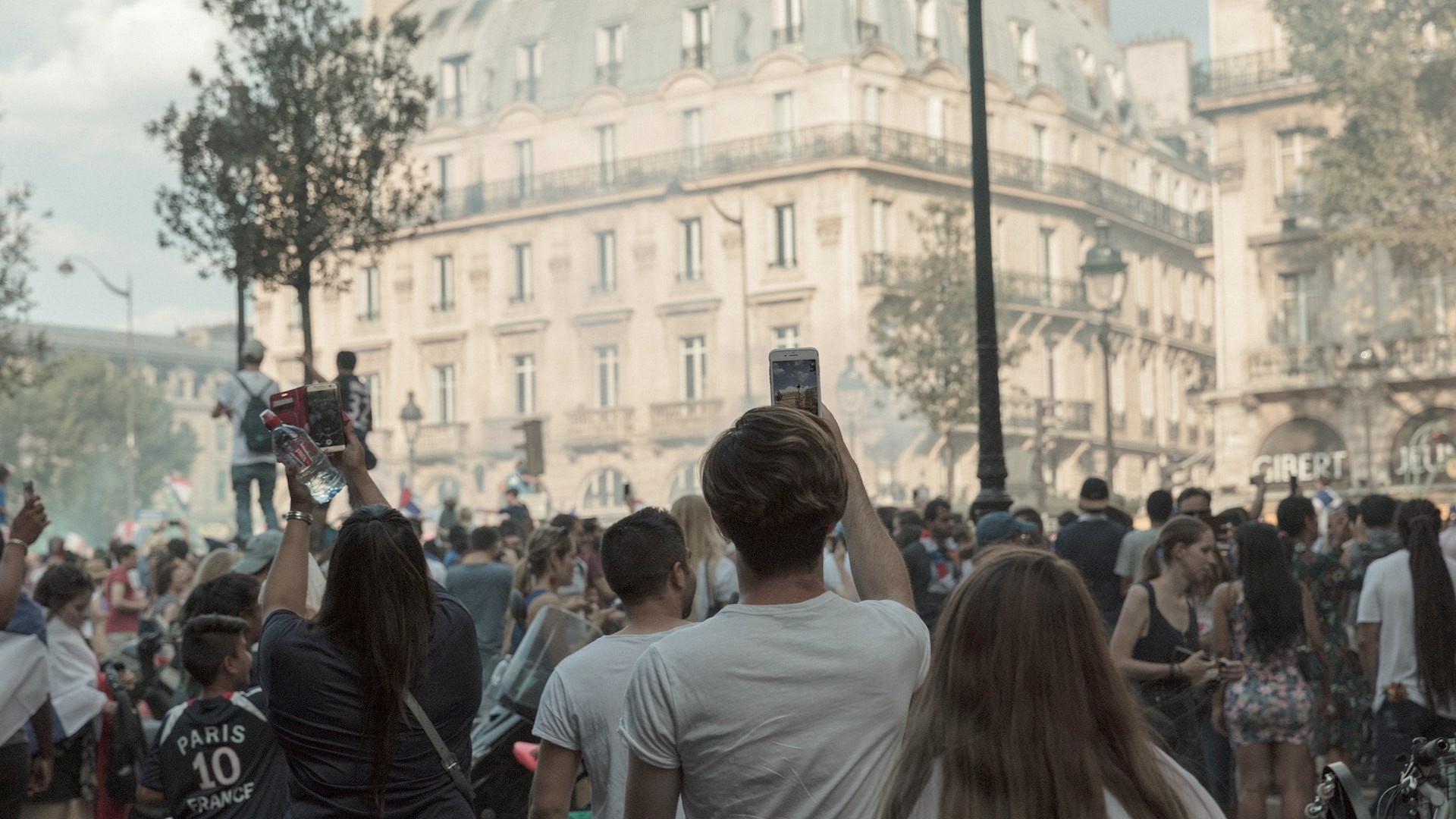 Menschen in Paris (Frankreich)